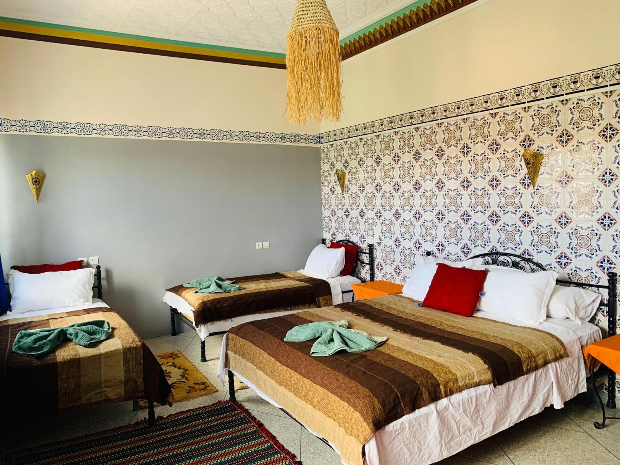 Maison D'Hotes Iriki Tinghir Extérieur photo